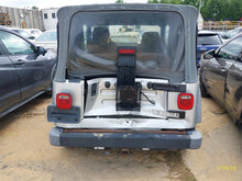 Load image into Gallery viewer, Transmission Jeep Wrangler 2005 - MM3144228