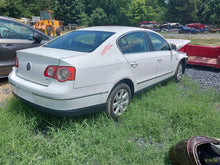 Load image into Gallery viewer, AUTOMATIC TRANSMISSION CC Passat 06 07 08 09 10 11 FWD - MM3143173