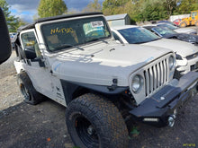 Load image into Gallery viewer, TRANSMISSION Jeep TJ Wrangler 00 01 02 03 04 - MM3217186