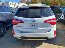 Load image into Gallery viewer, Transmission Kia Sorento 2014 - MM3236860