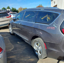 Load image into Gallery viewer, Engine Motor Chrysler Pacifica 2018 - MM3241733