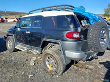 Load image into Gallery viewer, Transmission FJ CRUISER 2012 - MM3266558
