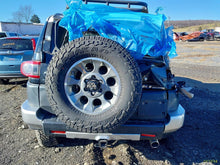Load image into Gallery viewer, Transmission FJ CRUISER 2012 - MM3266558