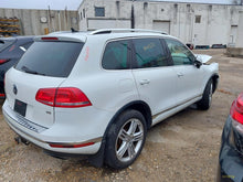 Load image into Gallery viewer, Engine Motor Volkswagen Touareg 2015 - MM3271793
