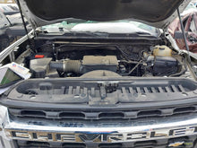 Load image into Gallery viewer, Transmission SILVERADO 2500 PICKUP 2020 - MM3300245
