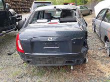 Load image into Gallery viewer, Transmission Hyundai Accent 2010 - MM3057152