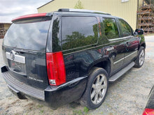 Load image into Gallery viewer, Engine Motor Cadillac Escalade 2012 - MM3057074