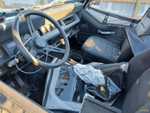 Load image into Gallery viewer, TRANSMISSION Jeep Wrangler YJ 1992 92 1993 93 - MM3266335