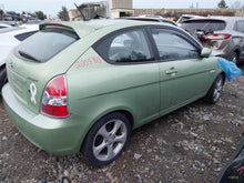 Load image into Gallery viewer, Transmission Hyundai Accent 2010 - MM3300045