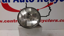 Load image into Gallery viewer, FOG LAMP LIGHT Envoy Envoy XL Envoy XUV 02-09 Bumper Mounted - CTL156420