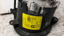 Load image into Gallery viewer, FOG LAMP LIGHT Land Rover Discovery 2003 03 2004 04 Right - CTL158451