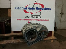 Load image into Gallery viewer, TRANSFER CASE Expedition Navigator 07 08 09 10 11 - CTL163963