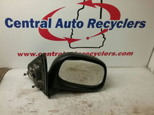 Load image into Gallery viewer, SIDE VIEW MIRROR Dodge 1500 2500 3500 Pickup 02 03 04 05 - 09 Manual Right - CTL164405