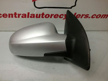 Load image into Gallery viewer, Side View Door Mirror Chevrolet Aveo 2011 - CTL168663