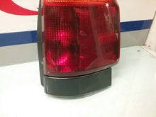 Load image into Gallery viewer, TAIL LIGHT LAMP ASSEMBLY GMC Envoy Envoy XL 2002-2009 Right - CTL171787
