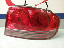Load image into Gallery viewer, TAIL LIGHT LAMP ASSEMBLY Hyundai Sonata 02 03 04 05 Right - CTL187270