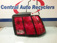 Load image into Gallery viewer, TAIL LIGHT LAMP ASSEMBLY Ford Mustang 99 00 01 02 03 04 Right - CTL198438