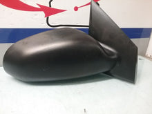 Load image into Gallery viewer, SIDE VIEW MIRROR Dodge Durango 2004 04 2005 05 2006 06 07 Right - CTL199965