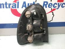 Load image into Gallery viewer, TAIL LIGHT LAMP ASSEMBLY Town & Country Voyager Caravan 96-03 Right - CTL200759