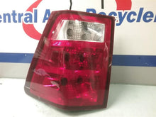 Load image into Gallery viewer, TAIL LIGHT LAMP ASSEMBLY Grand Cherokee 2005 05 2006 06 Right - CTL213663
