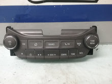 Load image into Gallery viewer, RADIO CONTROLS Chevrolet Malibu 2013 13 - CTL224829
