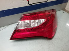 Load image into Gallery viewer, TAIL LIGHT LAMP ASSEMBLY Mercedes-Benz 200 11 12 13 14 Right - CTL230027