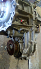 Load image into Gallery viewer, TRANSFER CASE Titan Pathfinder Frontier 2005 05 06 07 08 09 10 11 12 13 Auto - CTL244751