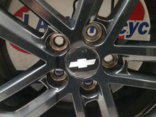 Load image into Gallery viewer, WHEEL RIM Chevrolet Equinox 2017 17 18x7 18x7, 5 lug, 120mm - CTL272969