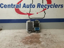 Load image into Gallery viewer, ECU ECM COMPUTER Express 2500 Van Express 3500 Van Silverado 2500 17-19 - CTL276276