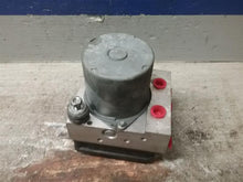 Load image into Gallery viewer, ABS Pump Toyota Camry 2007 - CTL281057