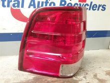 Load image into Gallery viewer, TAIL LIGHT LAMP ASSEMBLY Ford Expedition 03 04 05 06 Left - CTL305528