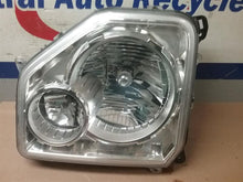 Load image into Gallery viewer, HEADLIGHT LAMP ASSEMBLY Jeep Liberty 08 09 10 11 12 Right - CTL317610