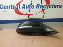 Load image into Gallery viewer, SIDE VIEW DOOR MIRROR 320i 328D 328i 330E 330i 335i 340i Active 3 13-19 Right - CTL325031