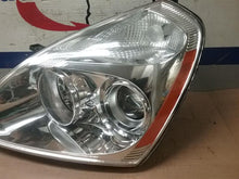 Load image into Gallery viewer, HEADLIGHT LAMP ASSEMBLY Kia Sedona 2014 14 Left - CTL335925