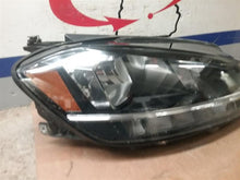 Load image into Gallery viewer, Headlight Lamp Assembly Volkswagen Golf 2018 - CTL339965