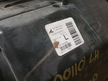 Load image into Gallery viewer, Headlight Lamp Assembly Kia Sorento 2014 - CTL343360