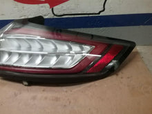 Load image into Gallery viewer, Tail Lamp Light Ford Edge 2015 - CTL343937