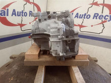 Load image into Gallery viewer, Transmission Chevrolet Sonic 2018 - CTL345153