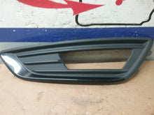 Load image into Gallery viewer, FOG LAMP LIGHT Focus TRANSIT 1500 TRANSIT 2500 TRANSIT 3500 15-20 Left - CTL353218