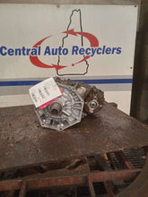 Load image into Gallery viewer, TRANSFER CASE Toyota 4 Runner 03 04 05 06 07 08 09 - CTL354678