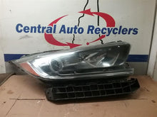 Load image into Gallery viewer, HEADLIGHT LAMP ASSEMBLY Honda CR-V 17 18 19 20 Right - CTL356558