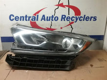 Load image into Gallery viewer, HEADLIGHT LAMP ASSEMBLY Honda CR-V 17 18 19 20 Left - CTL356559