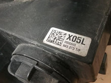 Load image into Gallery viewer, HEADLIGHT LAMP ASSEMBLY - CTL356732