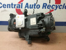 Load image into Gallery viewer, Headlight Lamp Assembly Jeep Cherokee 2017 - CTL358421