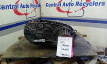 Load image into Gallery viewer, TRANSFER CASE F250SD Pickup F350SD Pickup F450SD Pickup F550SD Pickup 99-04 - CTL359846