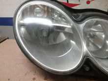 Load image into Gallery viewer, HEADLIGHT LAMP ASSEMBLY C230 C240 C280 C320 C350 C55 CLK320 03-06 Right - CTL360617