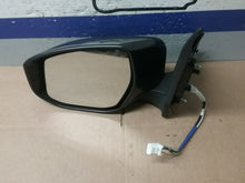 Load image into Gallery viewer, Side View Door Mirror Nissan Sentra 2018 - CTL360662