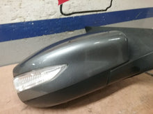 Load image into Gallery viewer, SIDE VIEW DOOR MIRROR Nissan Sentra 16 17 18 19 Right - CTL360663