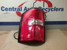 Load image into Gallery viewer, TAIL LIGHT LAMP ASSEMBLY Sierra 1500 Pickup Sierra 2500 14-15 Left - CTL363793