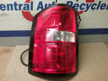 Load image into Gallery viewer, TAIL LIGHT LAMP ASSEMBLY Sierra 1500 Pickup Sierra 2500 14-15 Left - CTL363793